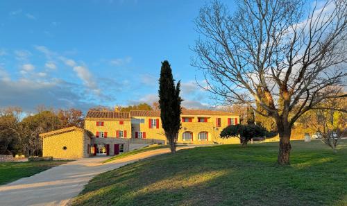Velleron Apartment | LA GRANGETTE