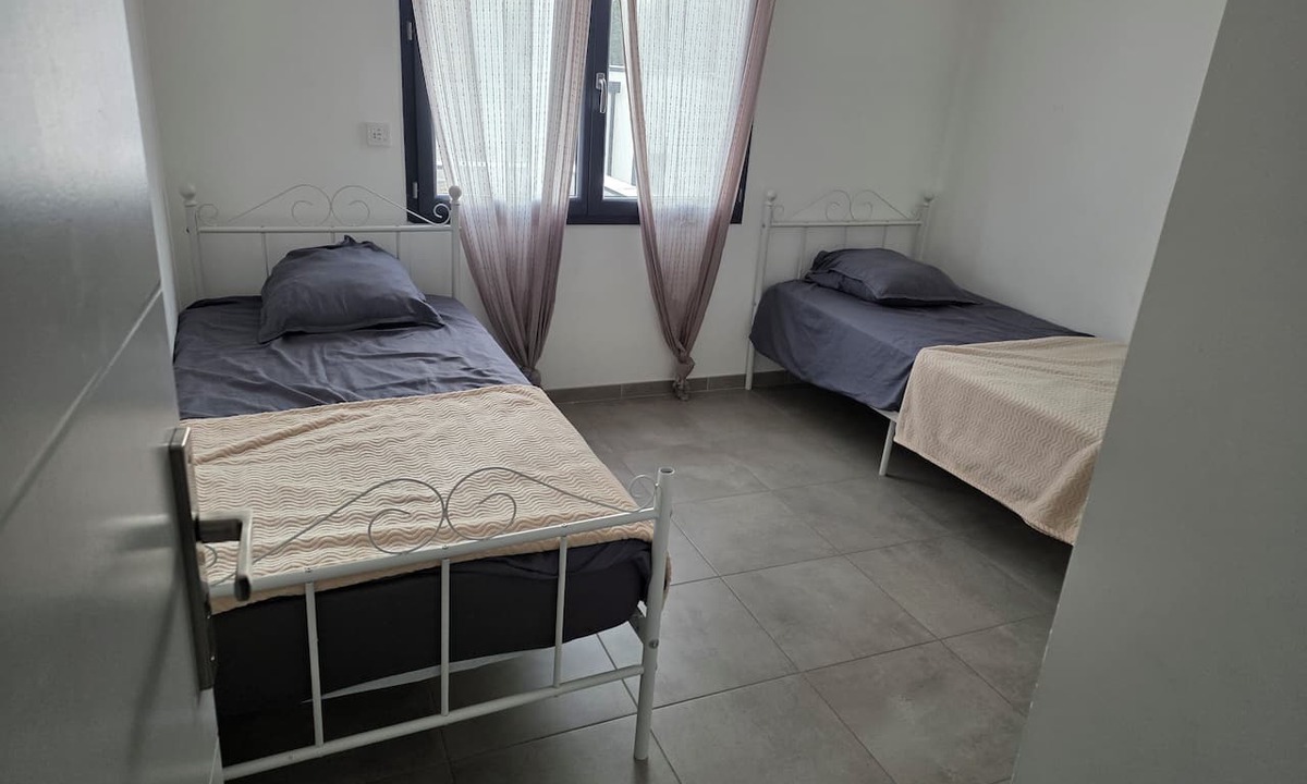 Milhaud Apartment | LA GUARIGUETTE, the sea, the Pont du Gard, the Camargue just 25 minutes away, and a private pool