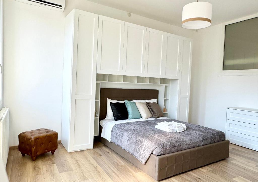 Historic Centre Apartment | La Meridiana - Grande e moderno con vista stupenda