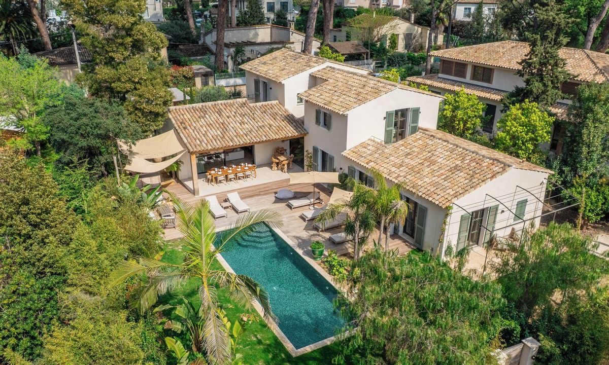Saint-Tropez Villa | La Plage, 5-bedroom villa near downtown