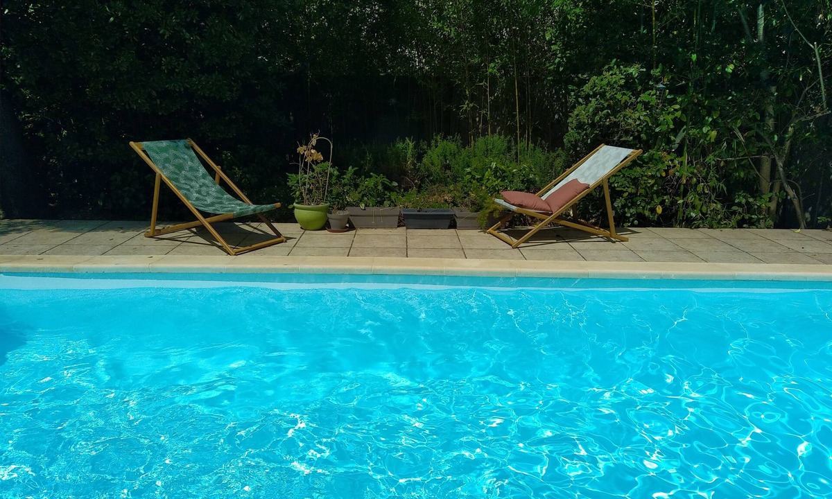 8th Arrondissement House | La Pointe Rouge: family home near the calanques, swimming pool, air conditioning, parking