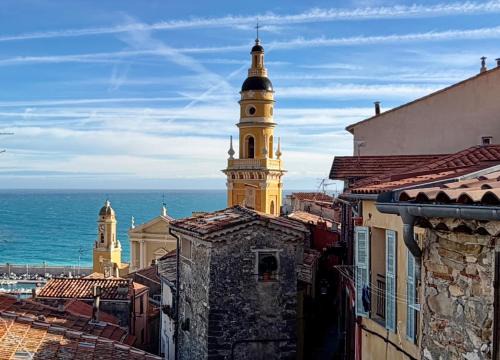 Old Town Apartment | La Résidence du Vieux Château - Splendide Vue Mer