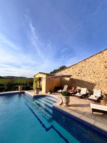 Pouzolles Apartment | La Rose des Vins