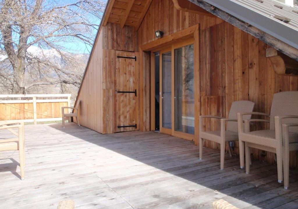Saint-Clement-sur-Durance Apartment | Le chalet du Sersas