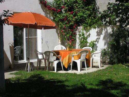 Arles House | LE CHIPOT GITE IN CAMARGUe