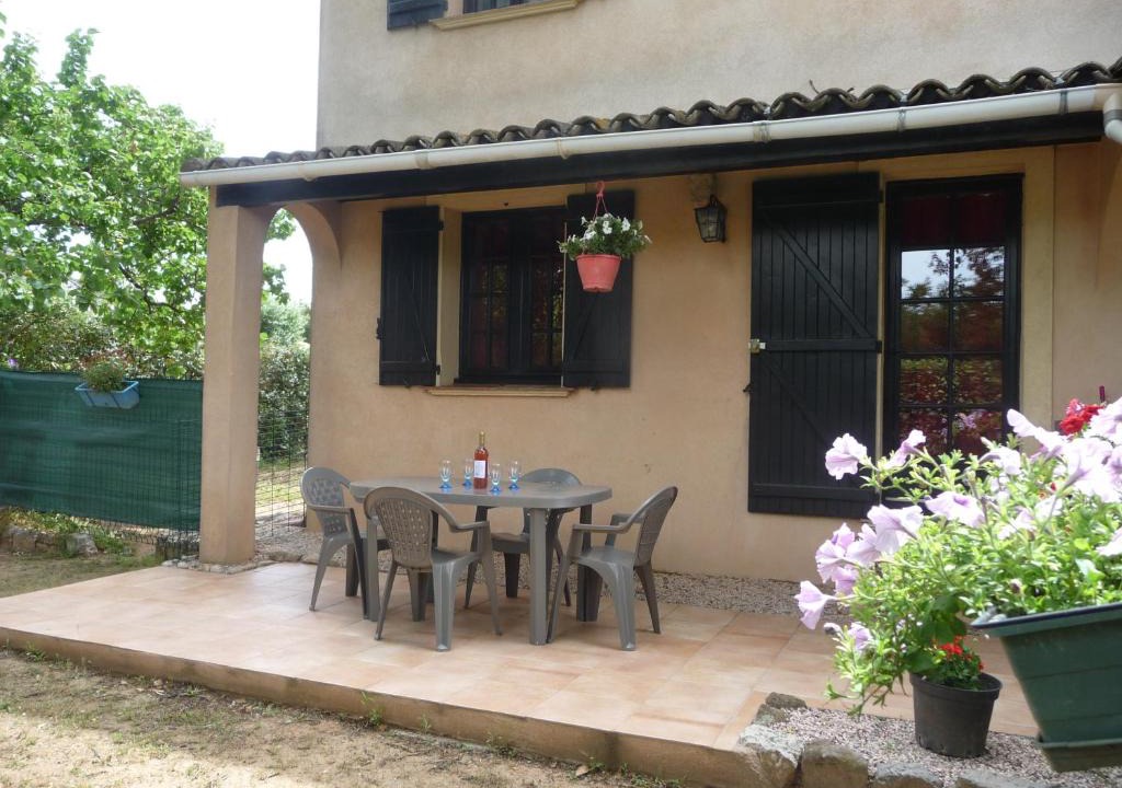 Vidauban Apartment | Le coin tranquille
