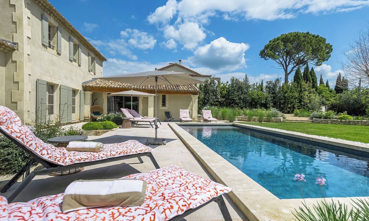 St.-Remy-de-Provence House | Le Jardin Secret, , St Rémy, a nearby village within walking distance