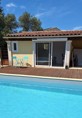 Lancon-Provence Bed & Breakfast | Le Jardin du Félibrige
