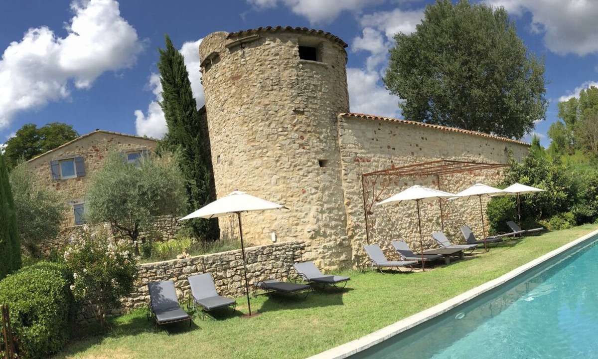 Goult Cottage | LE JAS, the cottage whose decoration is directly inspired by nature