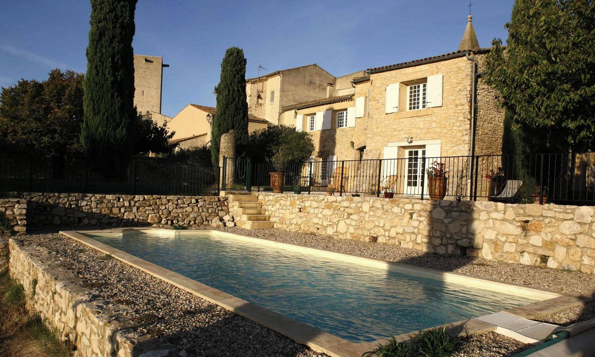 La Rouviere House | Le Mas d'Yvette Authentic 19thᵉ century house with swimming pool and breathtaking views