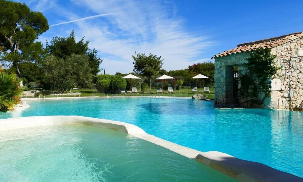 Orgon Hotel | LE MAS DE LA ROSE