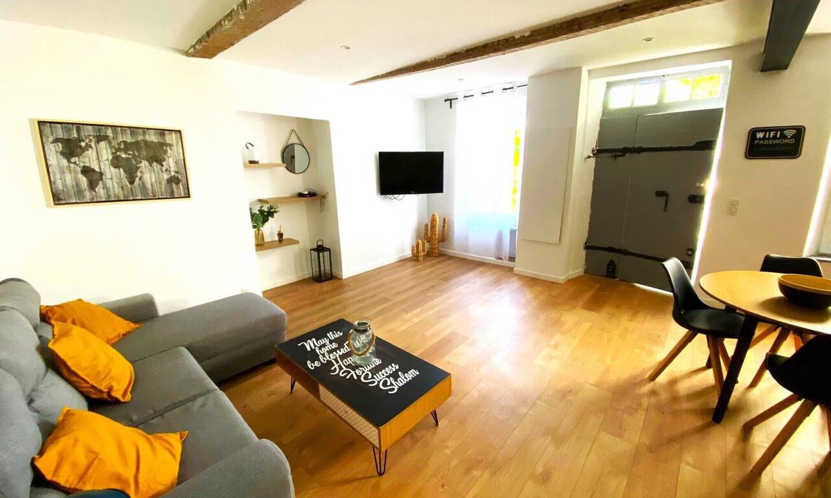 La Ciotat Apartment | Le "narvick" à Deux pas du Port. Wifi. Parking