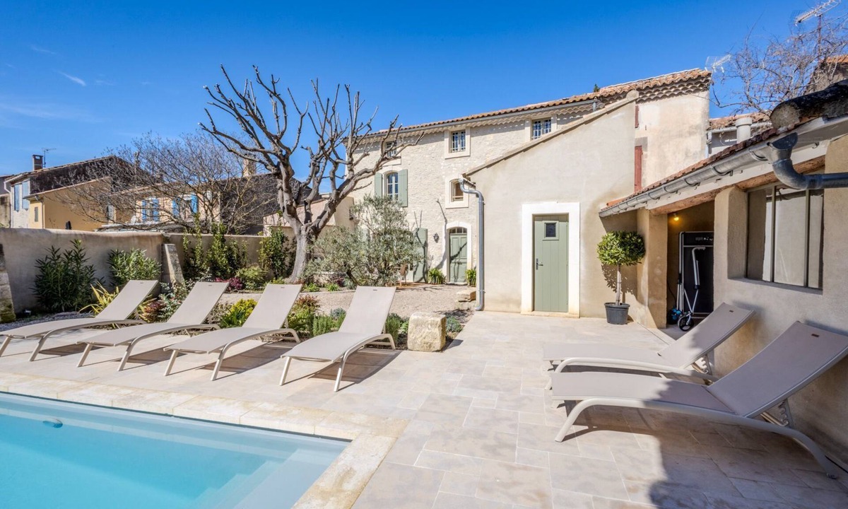 Maillane Villa | Le Petit Citronnier - Four Bedroom Villa, Sleeps 8