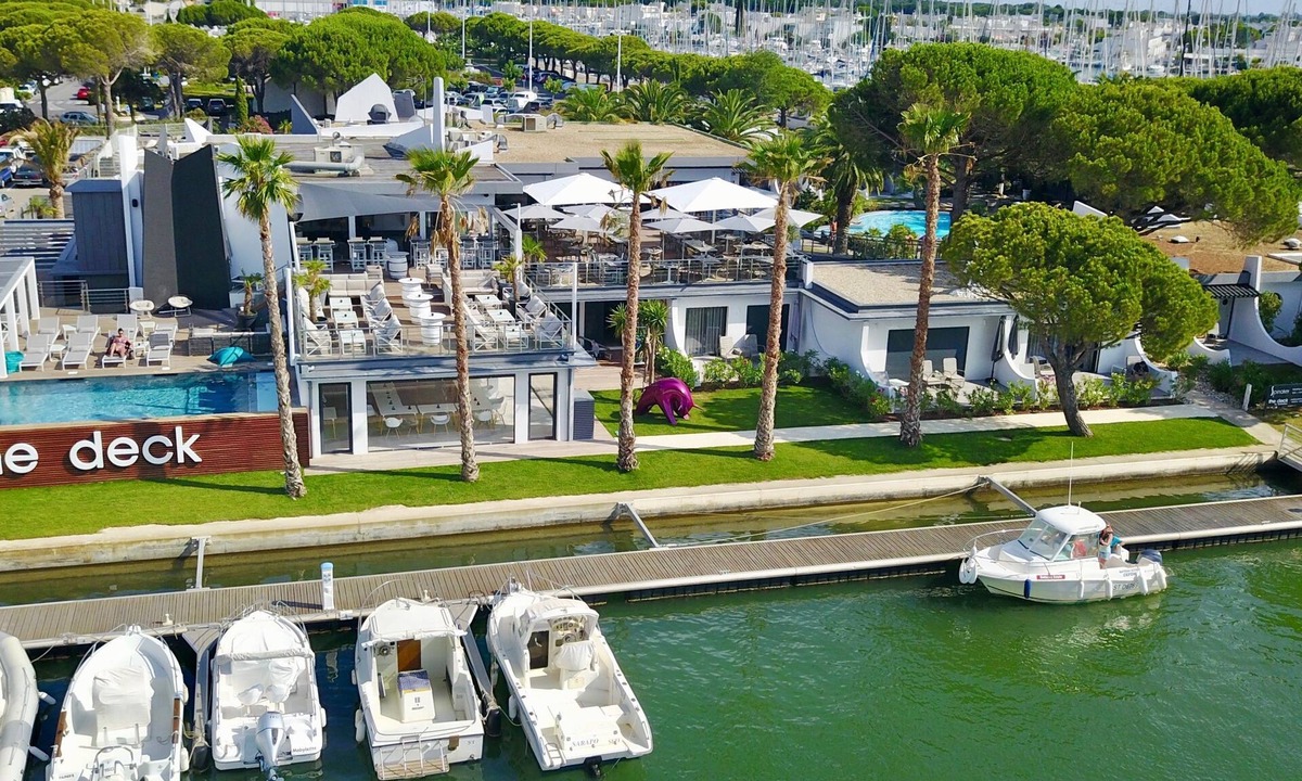 Le Grau-Du-Roi Hotel | Le Spinaker Boutique Hôtel Restaurant