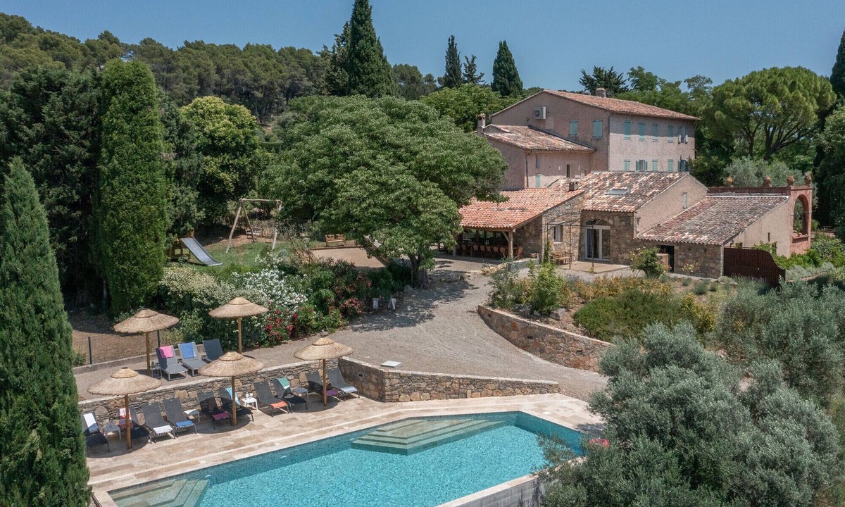 Lorgues Villa | Les Bastides de Lorgues | Luxury group villa in Provence (43 people)