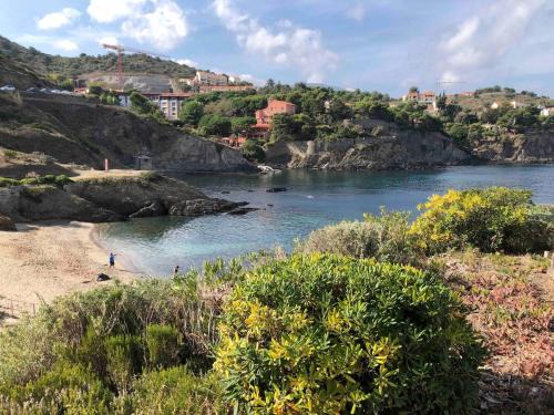 Collioure Apartment | LES BATTERIES bord de mer