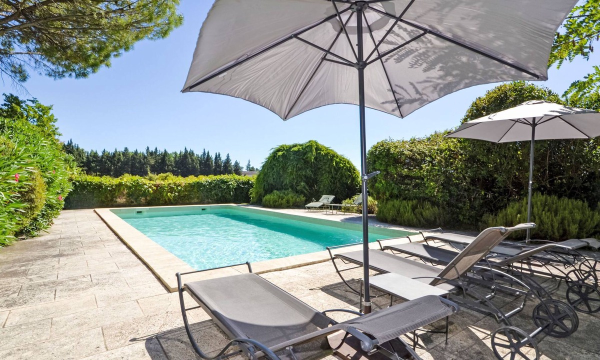 Cavaillon House | Les Puits Neufs by Interhome