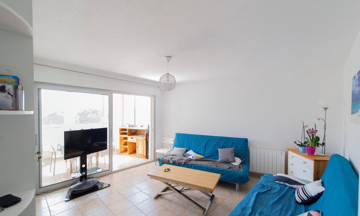 Les Sablettes Apartment | Les Sablettes T2 apartment on the beach