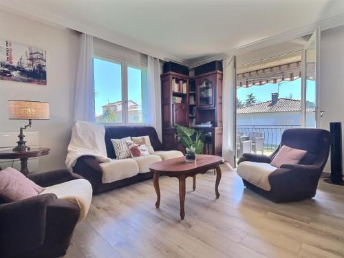 Albi Apartment | Les trois Pitchounes- Wifi- Piscine- Calme