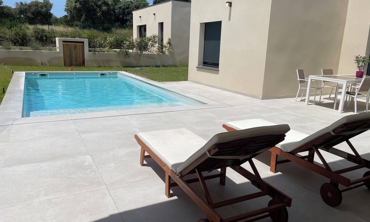 Caremeau Apartment | Lodge des Garrigues Swimming pool & Garden/terrace