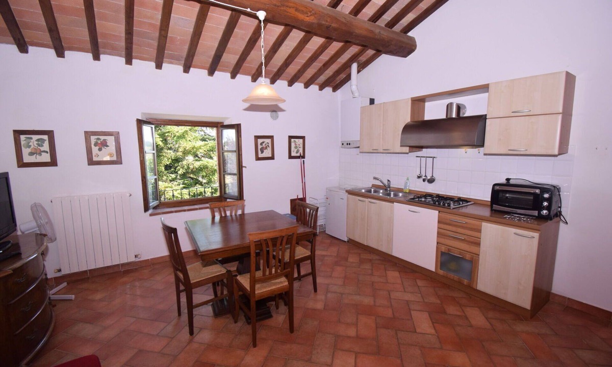 Ponte di Gabbiano Apartment | Lovely apartment for 3 guests with pool, A/C, WIFI, TV and pets allowed, close to Siena