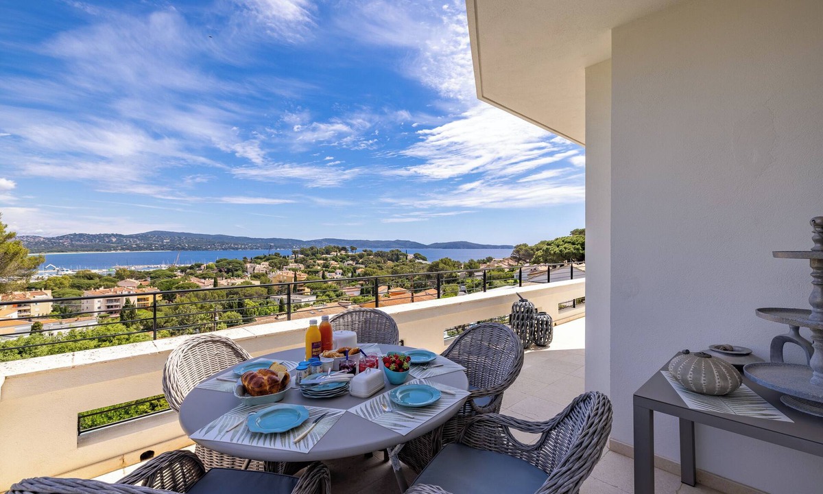 Cavaliere House | Luxury and Modern villa with magnificent sea view & Gulf of Saint Tropez