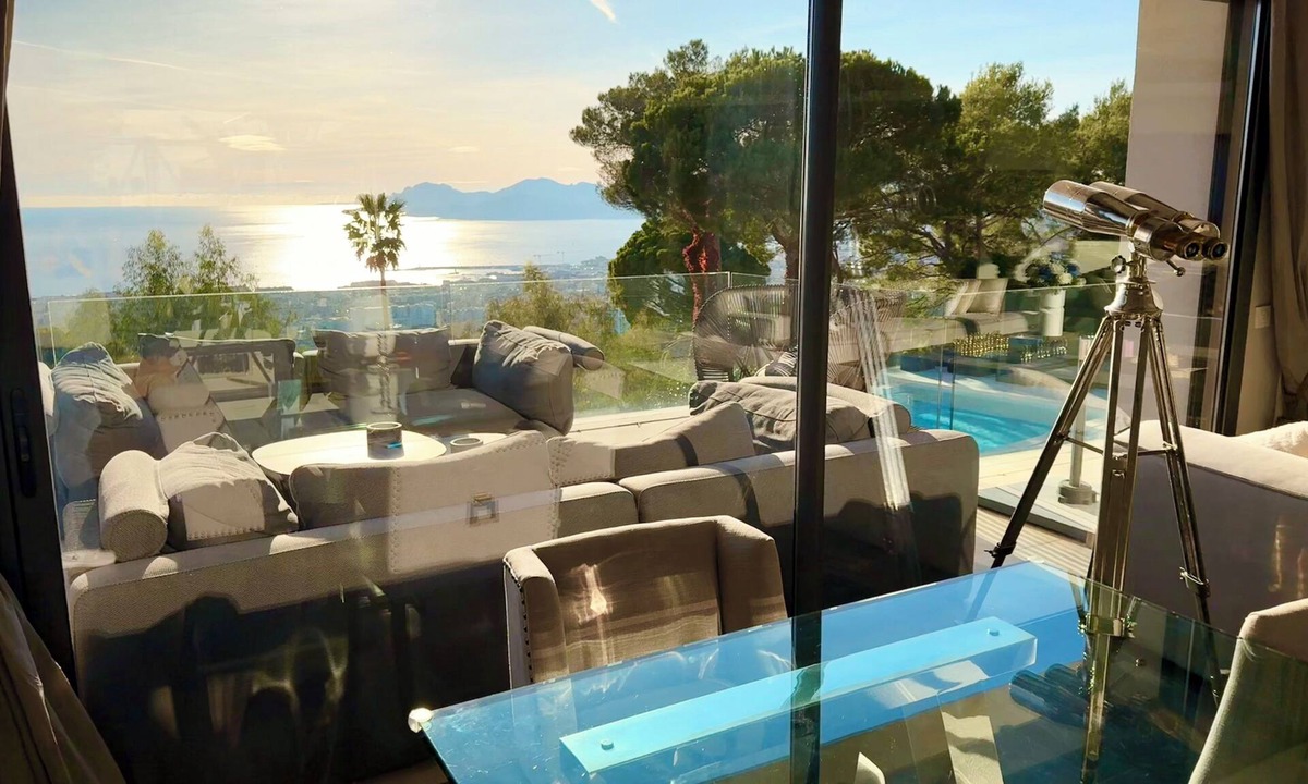 California - Pezou House | Luxury Villa - Panoramic Sea View in Cannes