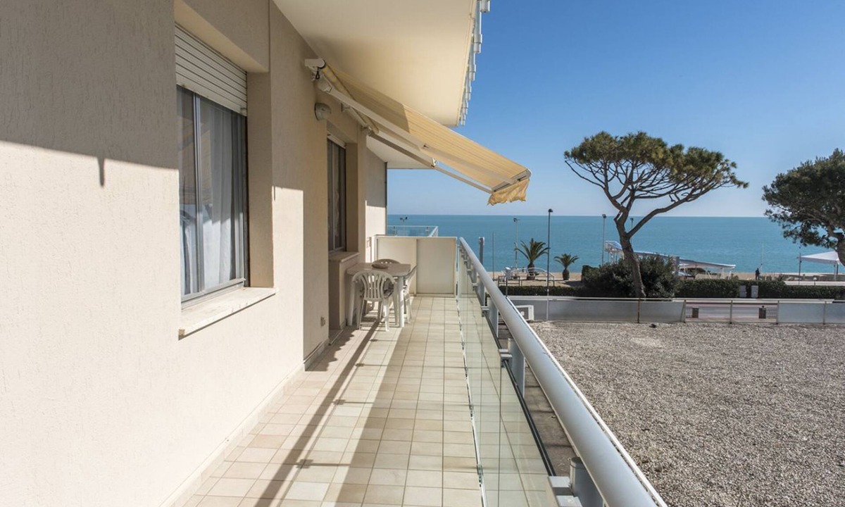 Marcelli Apartment | M340 - Marcelli, cozy three-room apartment facing the sea with balcony