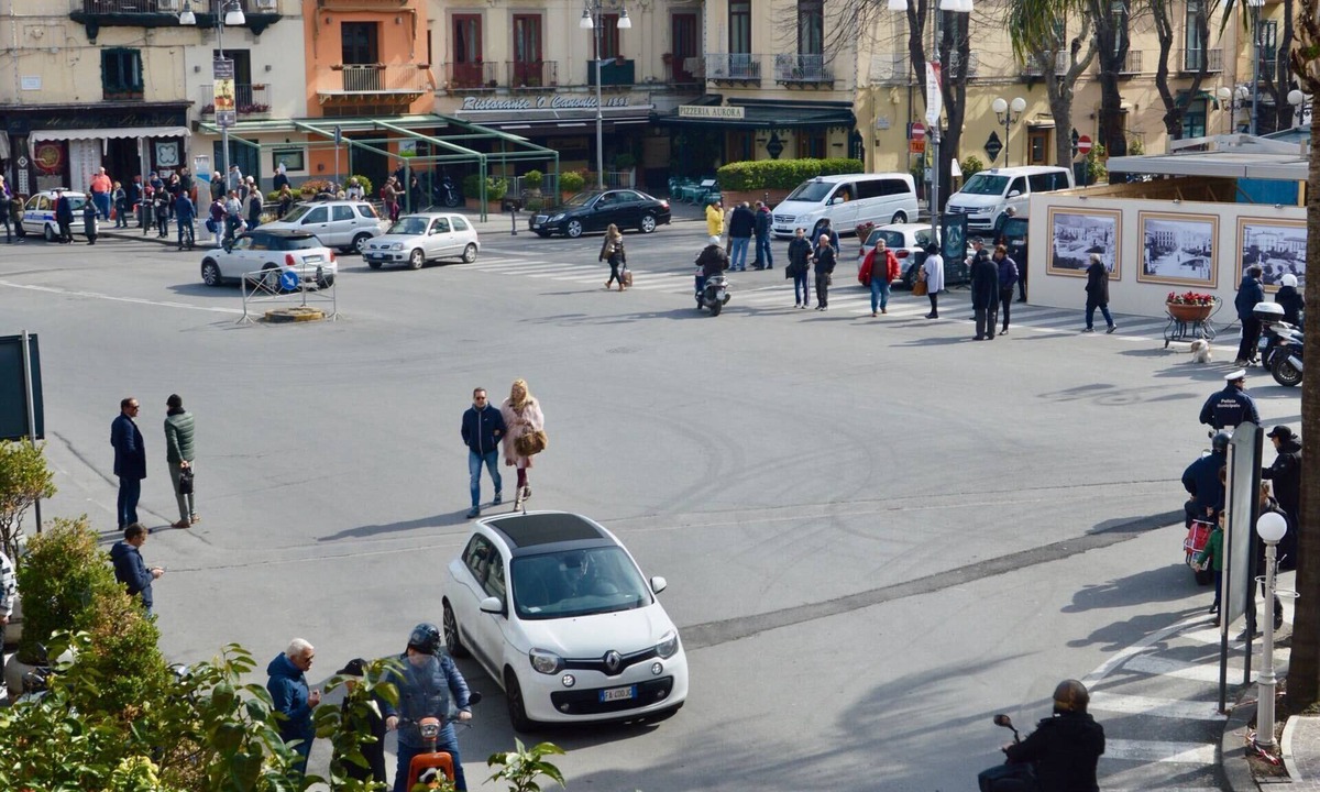 Sorrento City Centre House | MAC HOME Sorrento central and finely restored free Wi-Fi