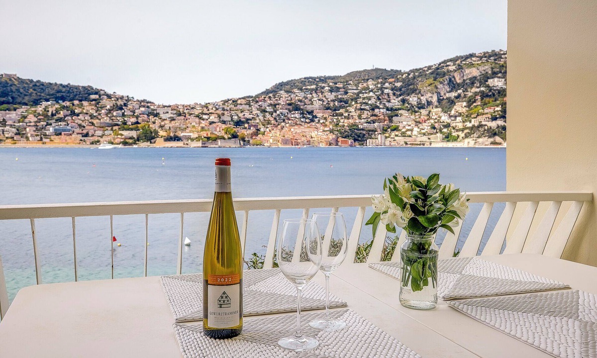 Cap-Ferrat Apartment | Magnificent Famous Lido Waterfront Gem