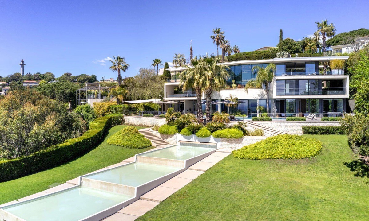California - Pezou House | Magnificent villa with sea view and swimming pool