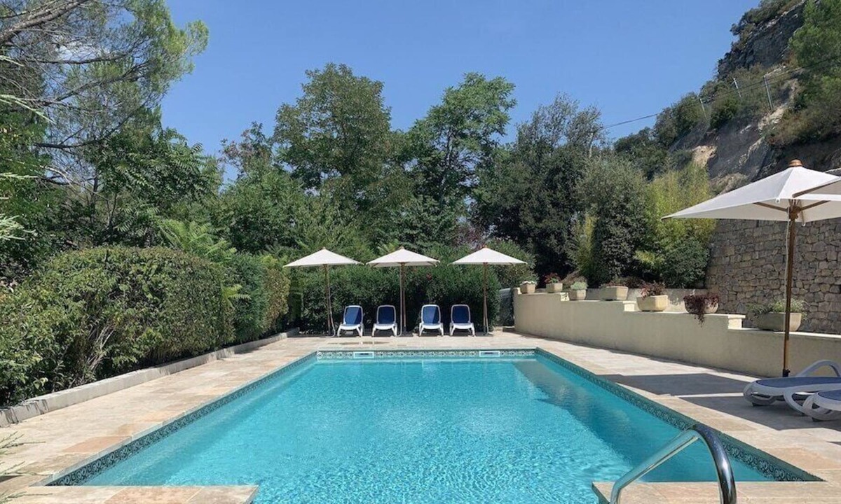 Greoux-les-Bains House | Magnifique Appartement T2: Rez de Jardin