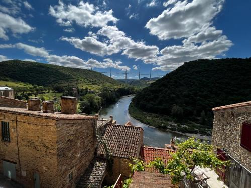 Peyre Bed & Breakfast | Maison Les Roches