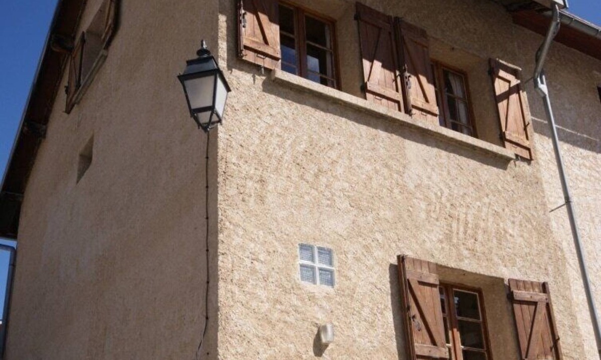 Montgenevre House | Maison Mignon, central townhouse ideal for families and groups