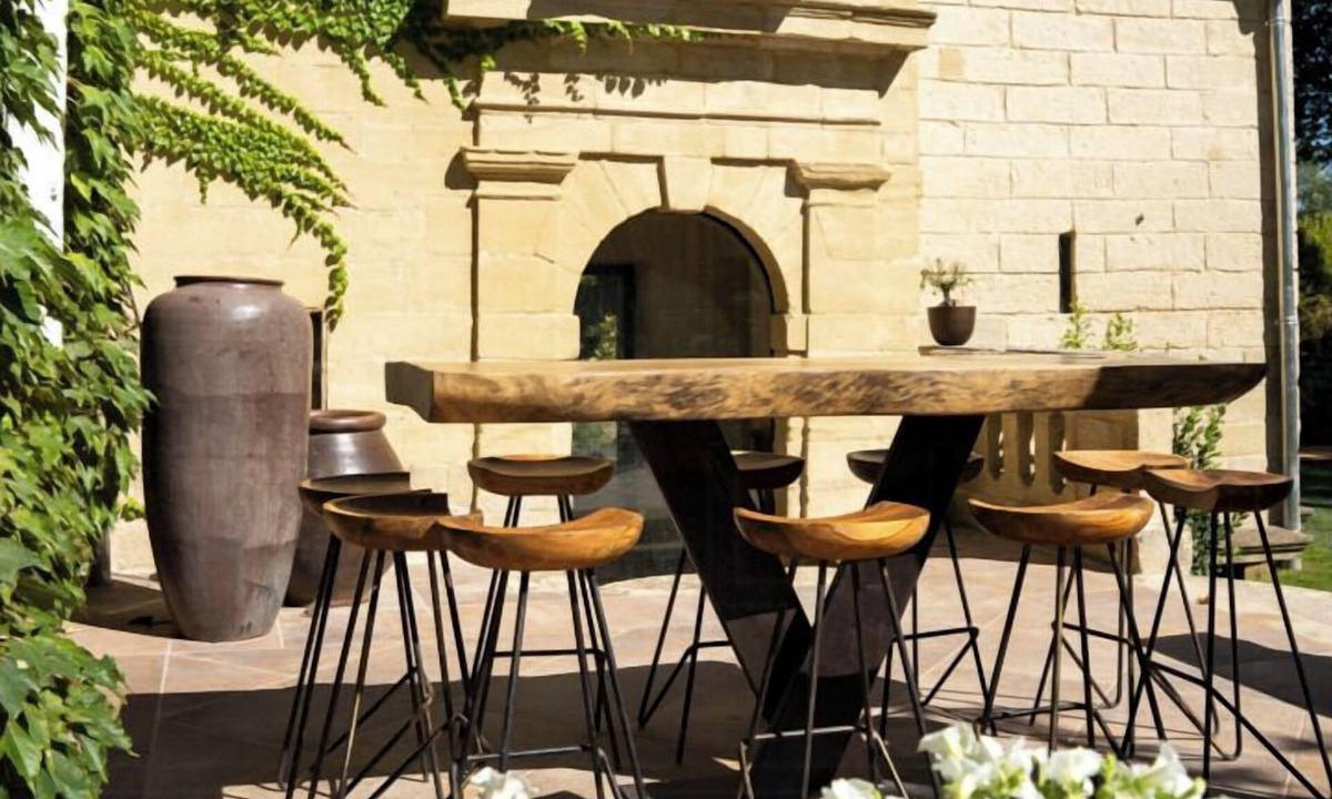 Uzes House | Manor house with natural pond near Uzès