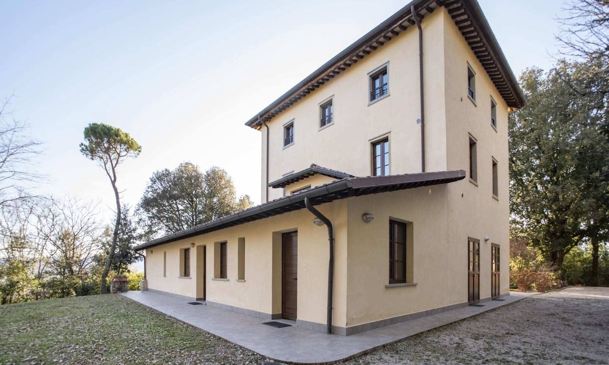 Citerna Villa | Mansion in Citerna with Pool & Terrace