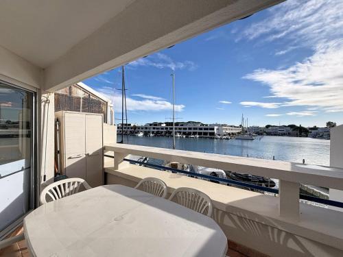 Le Grau-Du-Roi Apartment | Marina P2 Cabine Port Camargue