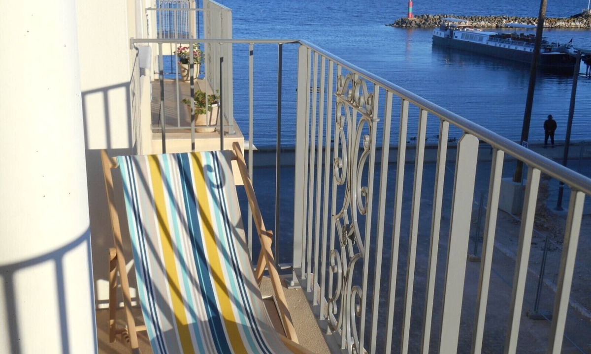 Marseillan Apartment | Marseillan Waters-edge. Sunny terrace. Jul 11-17 available due to cancellation