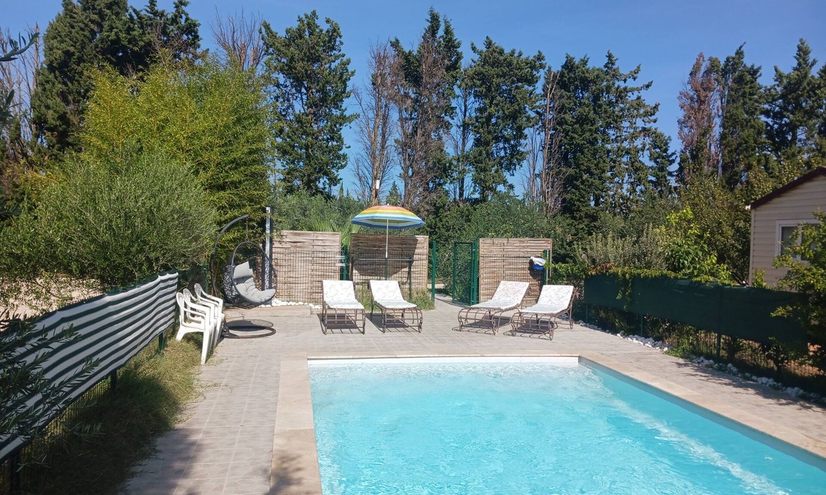 Arles Villa | Mas de Cargane - Gîte La Crau