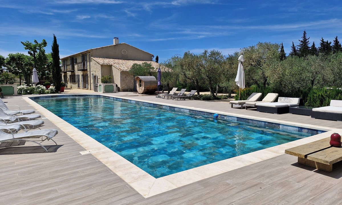 St.-Remy-de-Provence House | Mas de prestige in Saint Rémy de Provence, swimming pool, spa, sauna. Ideal for families!
