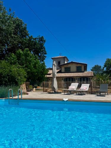 Tavernes Bed & Breakfast | Mas des Lavandes avec Piscine et bain nordique en Provence, 15 min des gorges du Verdon VAR