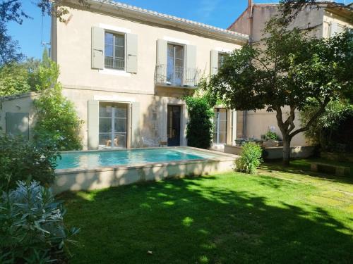 Fontvieille Villa | Mas provençal avec piscine au coeur de Fontvieille