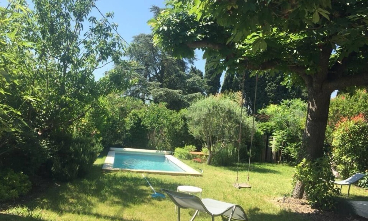 Graveson House | Mas Provençal private pool Graveson, Alpilles, 15 minutes from Avignon 8 pers.