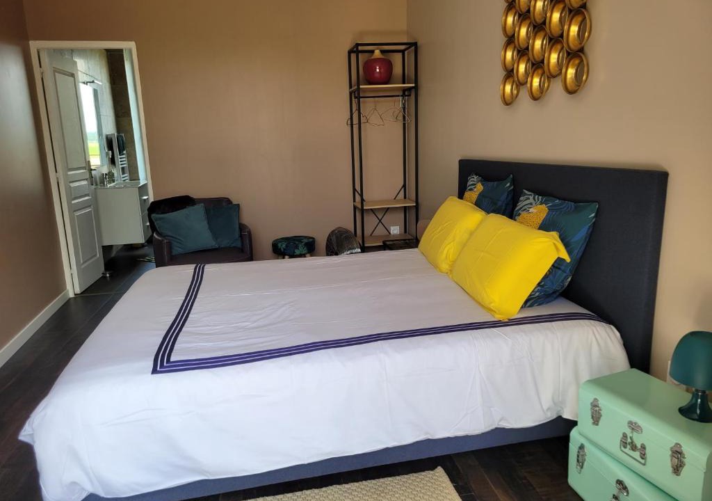 Beaucaire Bed & Breakfast | Mas Tareau chambre d'hôte la Goyaw