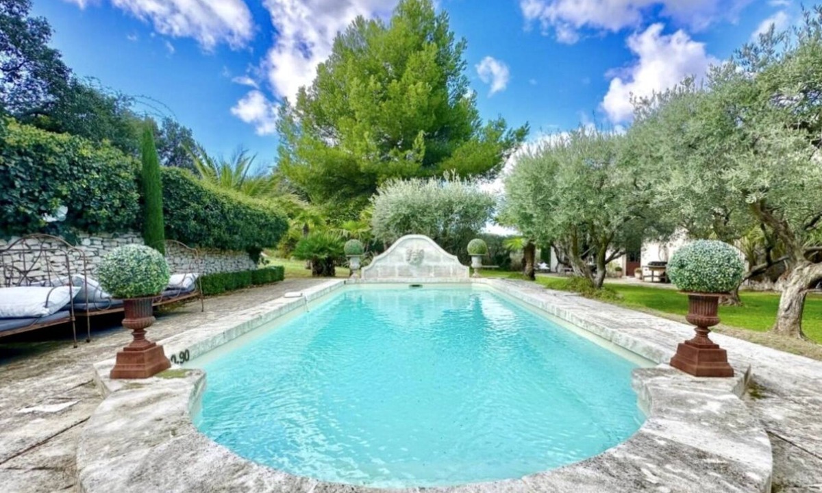 Cavaillon House | Mas with character, quiet, in Luberon valley