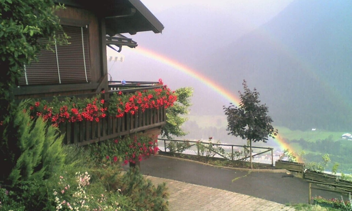 Male House | Maso dei Fiori in the mountains with views of the Brenta Dolomites and Valle di Sole