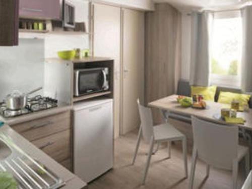 Villecroze Other | Mobil-home 6 Pers. avec Terrasse à Villecroze - API-1-52-1594