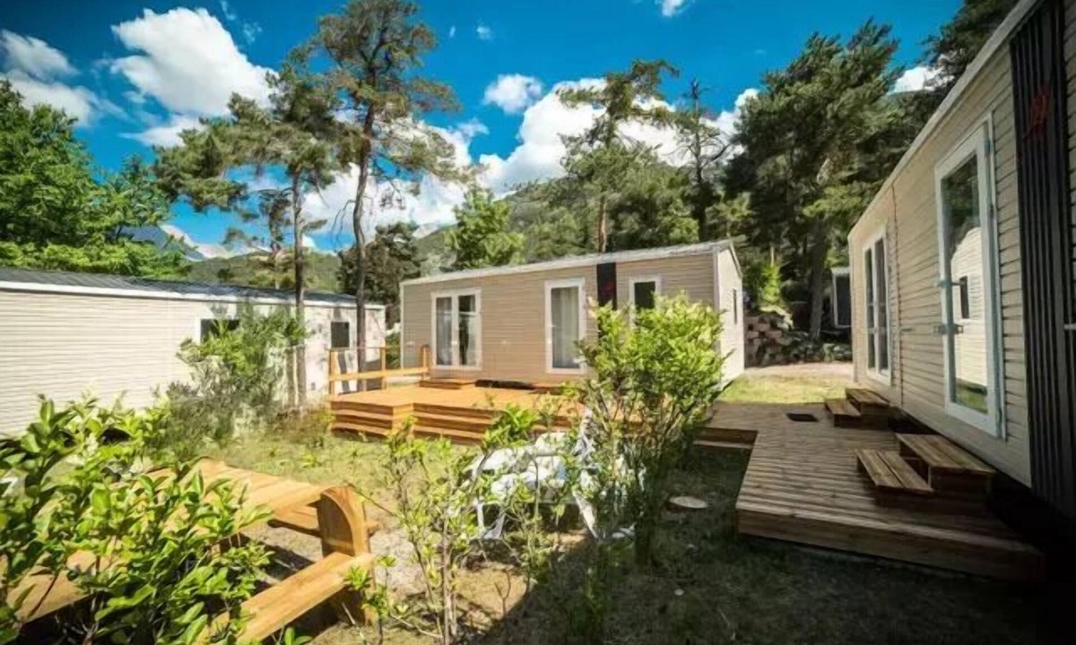 Meolans-Revel House | Mobile home Le coin des copains - 12 people
