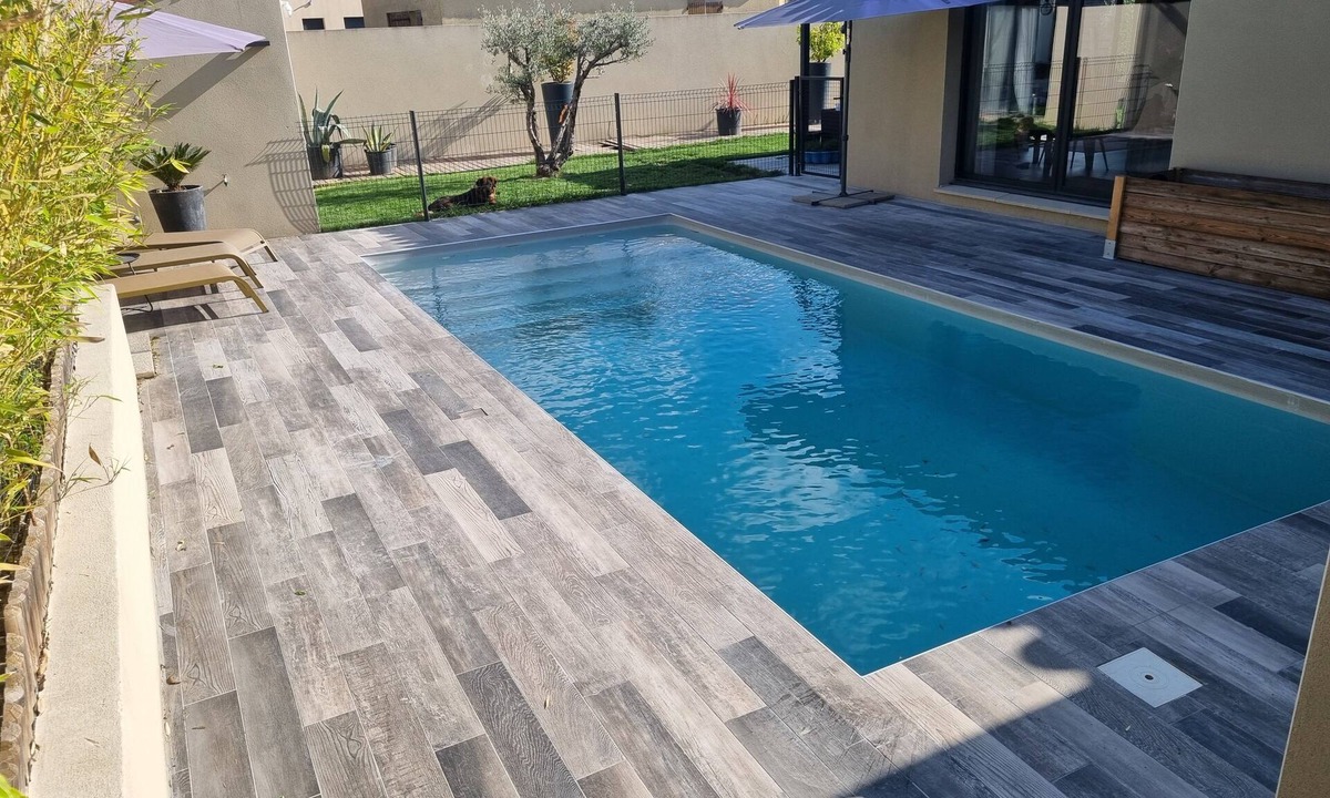 Entraigues-sur-la-Sorgue House | Modern, air-conditioned house with private pool sleeps 6