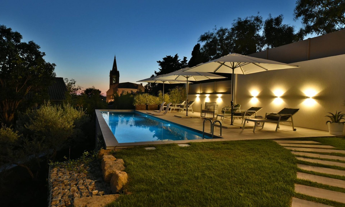Salon-de-Provence Bed & Breakfast | Monte Alta